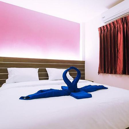 The Shades Bed And Breakfast Boutique Hotel Patong Екстер'єр фото